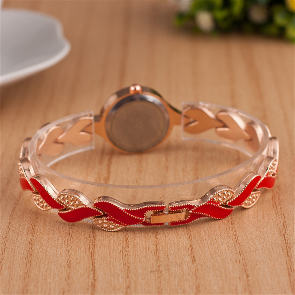 Trendy Leaf Quartz Watch