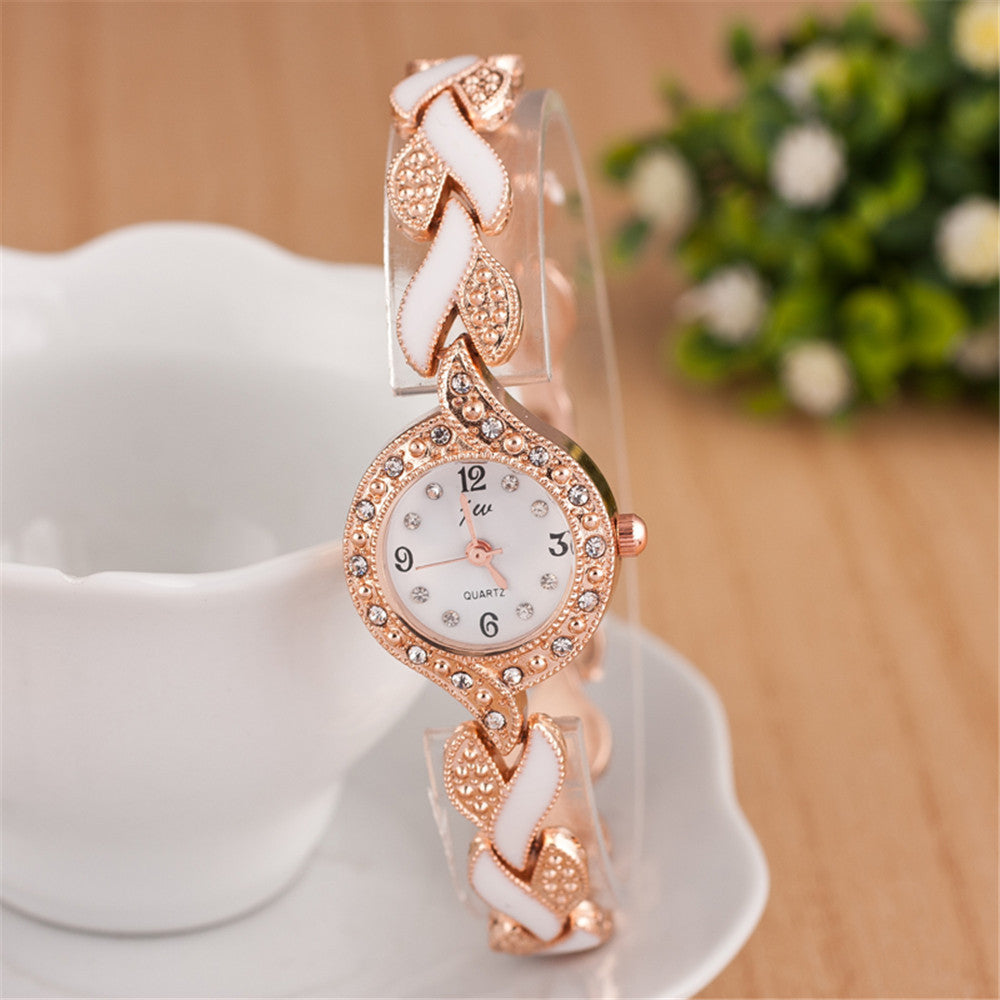 Trendy Leaf Quartz Watch