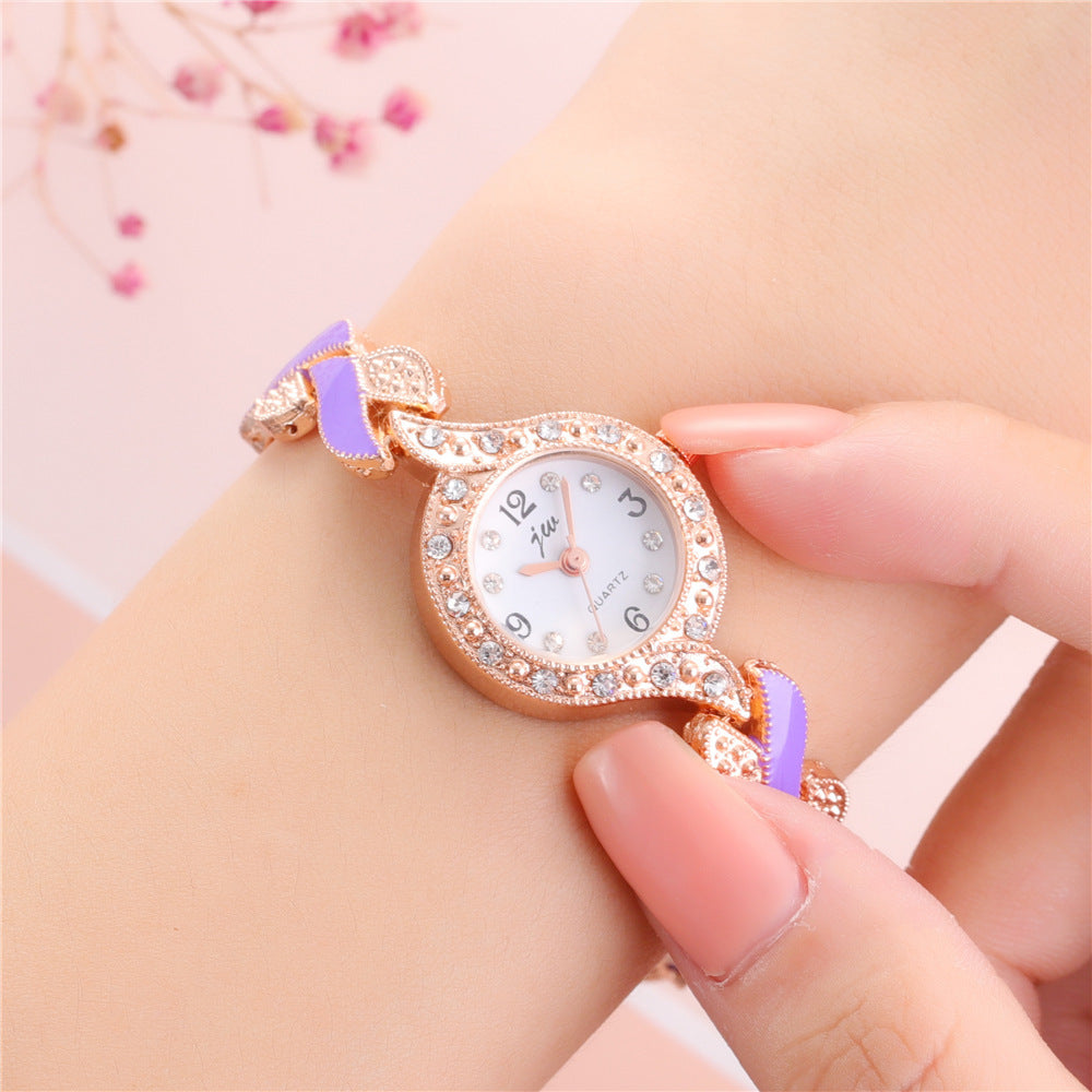 Trendy Leaf Quartz Watch