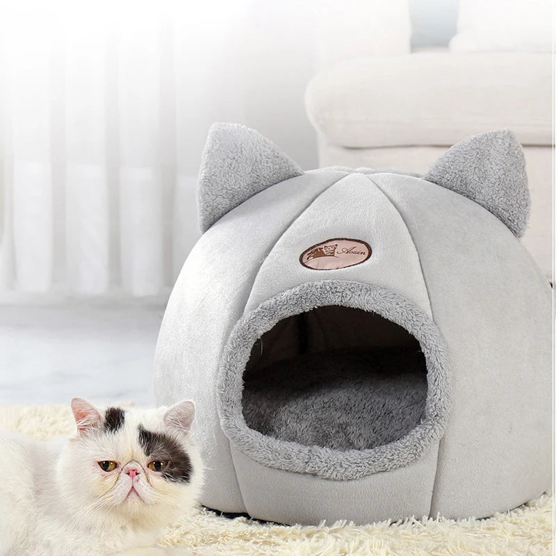 Cozy Winter Cat Cave Bed