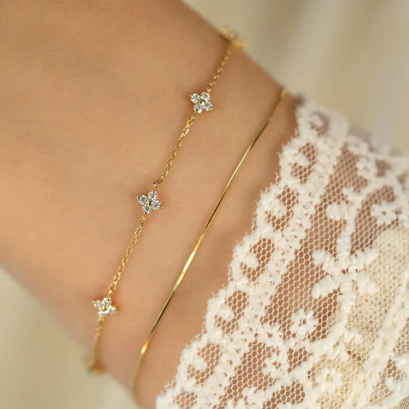 Golden Bloom Zircon Bracelet