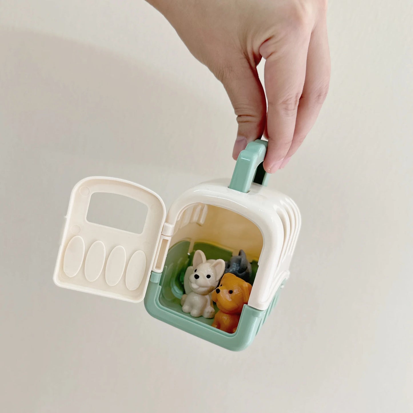 8pcs/set Cute Dog Pet Basket Family Toys Dog Doll Set Dog Cage Toys Scene Playing Toys Christmas Decoration Gifts
