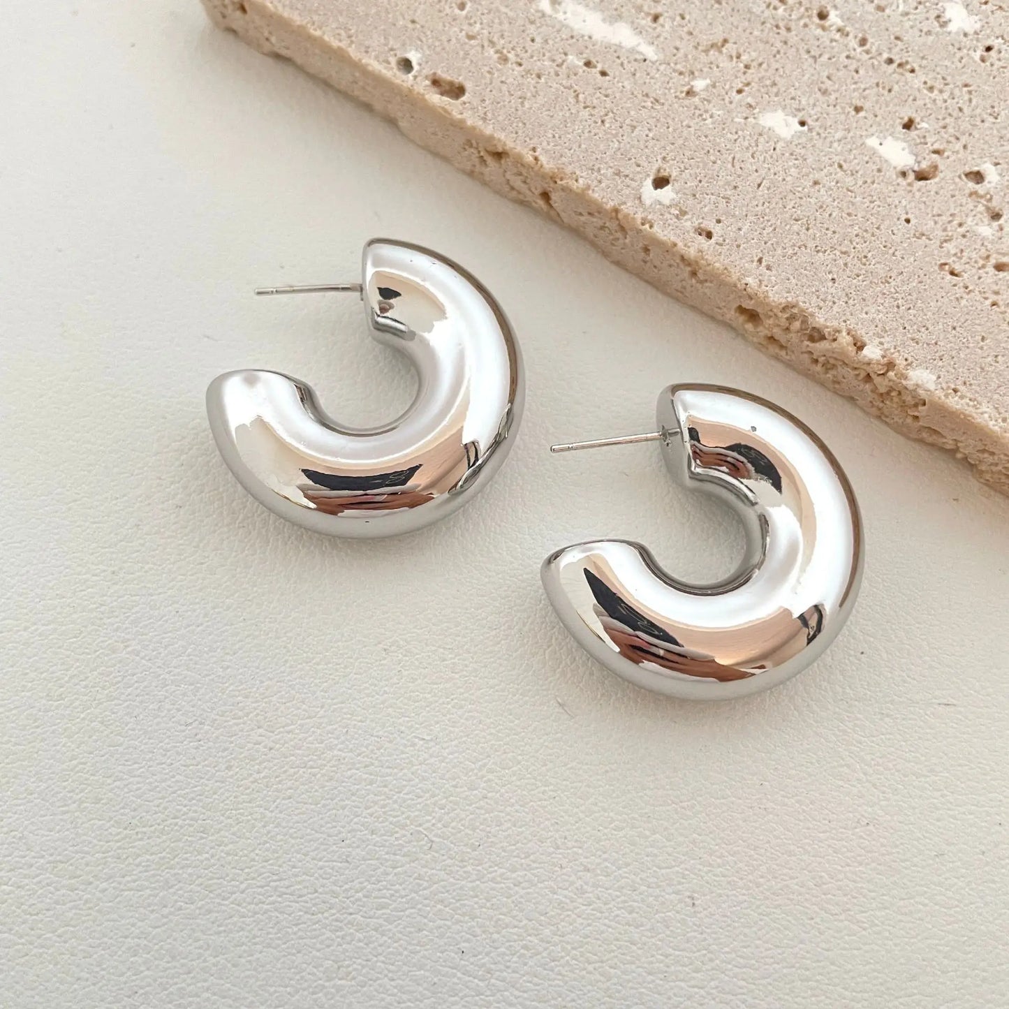 4.46099E+13
