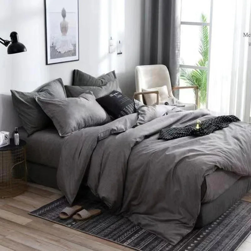 Elegant Black Duvet Set