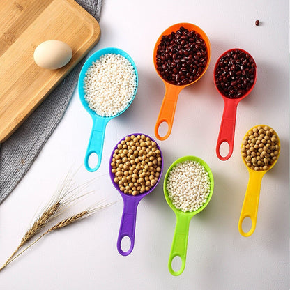 Colorful 12-Piece Measuring Set