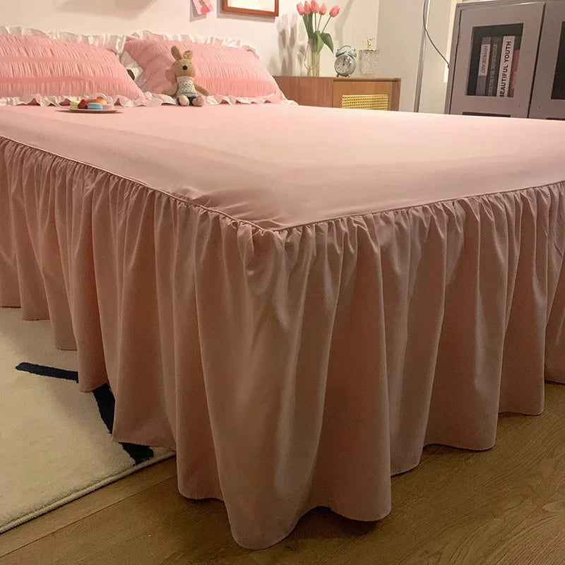 Soft Pink Seersucker Ruffled Bedding Set