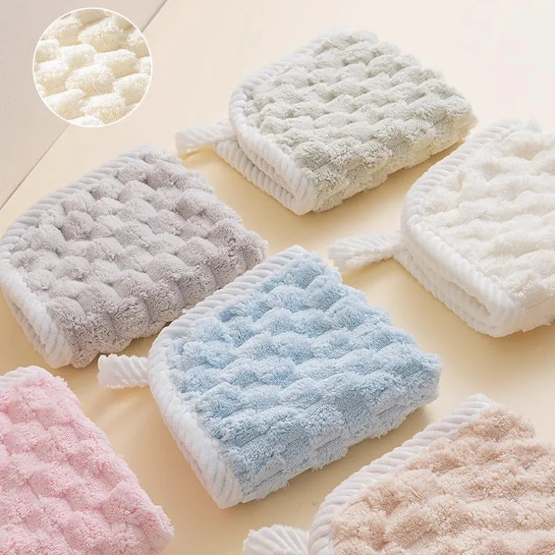 Cloud Pattern Quick-Dry Hand Towel