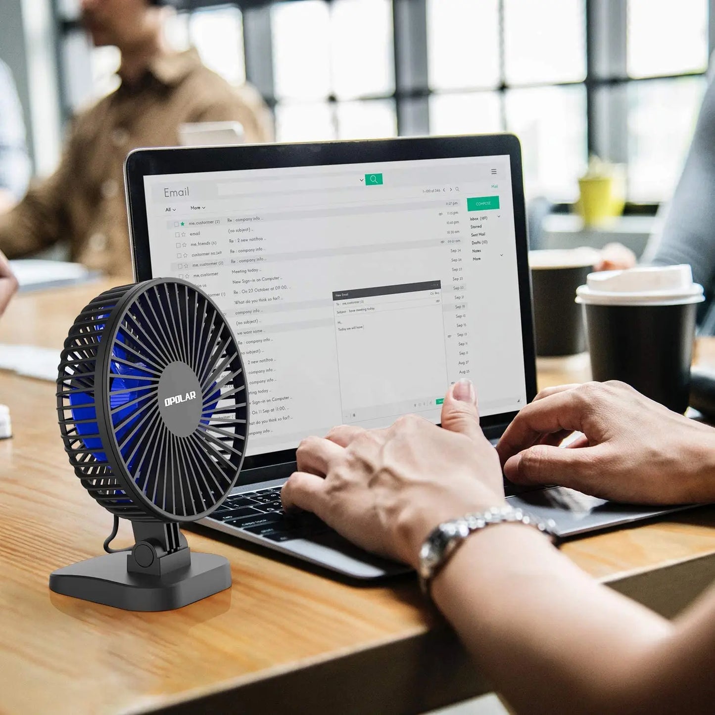 Atenge Compact USB Fan with Power