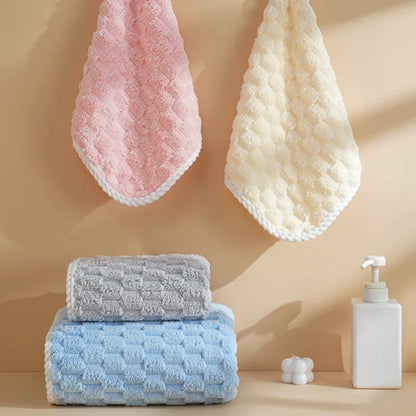 Cloud Pattern Quick-Dry Hand Towel