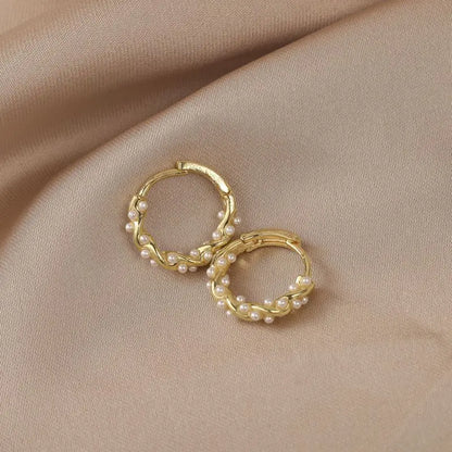 Elegant Circle Pearl Stud Earrings